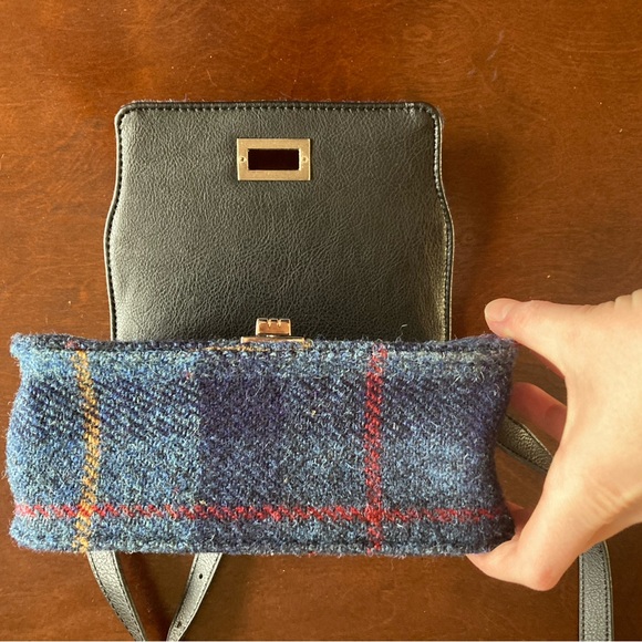 Harris Tweed Glen Appin Crossbody Bag, Wool, Navy - Picture 7 of 9